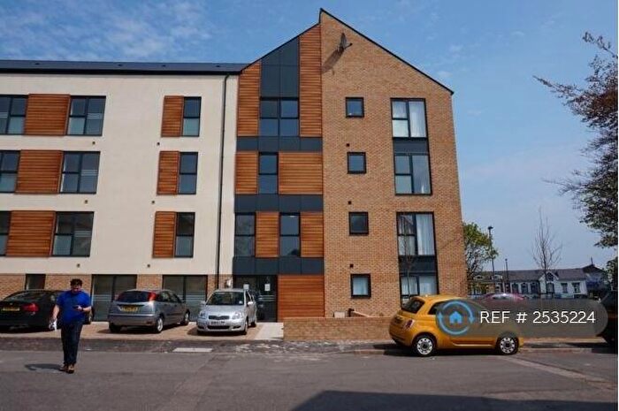2 Bedroom Flat To Rent In Alma Way, Birmingham, B19