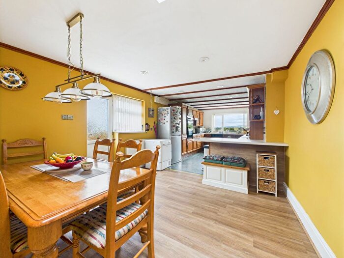 4 Bedroom Property For Sale In Victoria Road, Waunarlwydd, SA5
