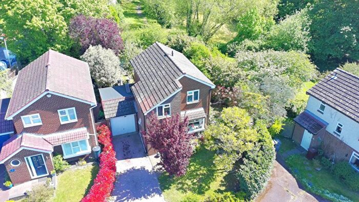 3 Bedroom Detached House For Sale In St. Benedict Road, Snodland, ME6