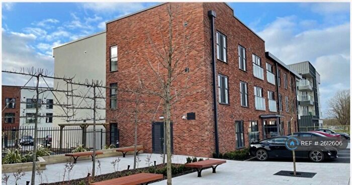 2 Bedroom Flat To Rent In St. Catherines House, Ambrosden, Bicester, OX25