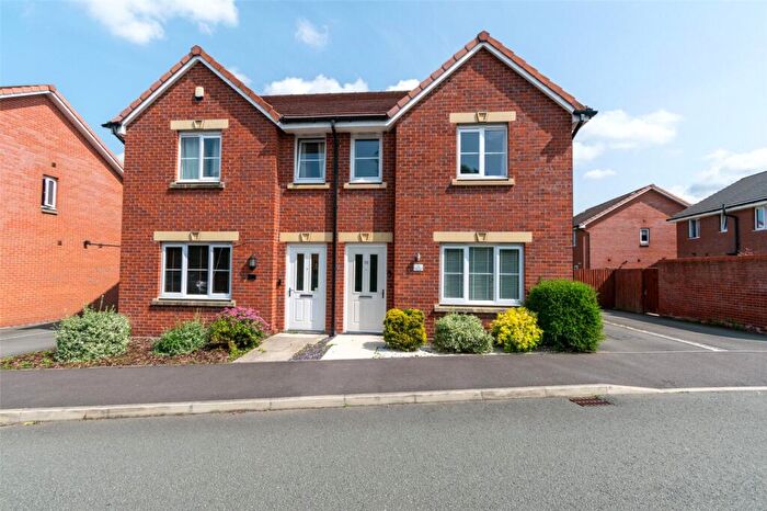 3 Bedroom Semi-Detached House For Sale In Gloucester Avenue, Middlewich, CW10