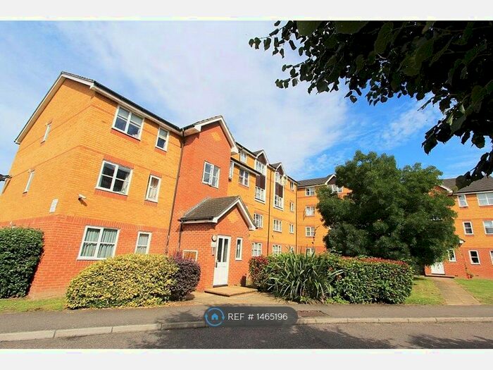 1 Bedroom Flat To Rent In Armoury Road, London, SE8