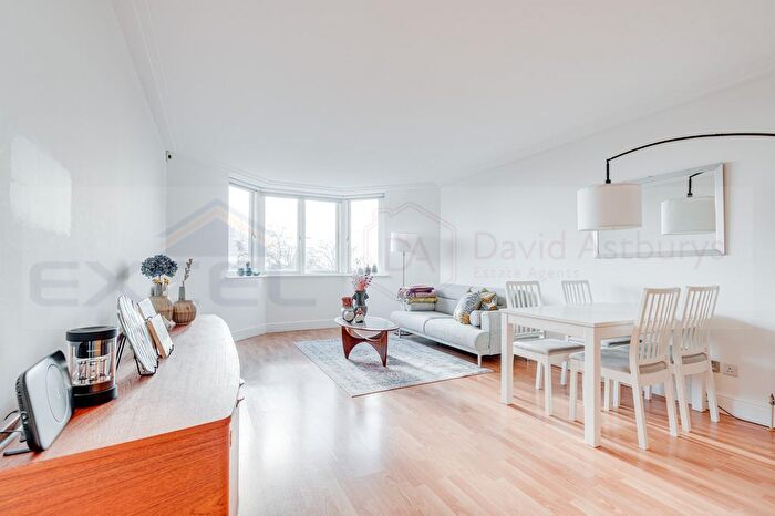 2 Bedroom Flat To Rent In Courtfield Gardens, Earls Court, London, SW5