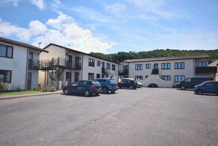 2 Bedroom Flat To Rent In Kala Fair, Westward Ho, Bideford, EX39
