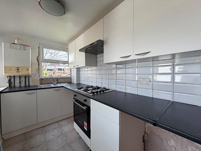 1 Bedroom Flat To Rent In Clyde Road, Croydon, London, CR0