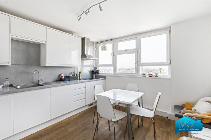 2 Bedroom Apartment To Rent In Pickard Street, Islington, London, EC1V