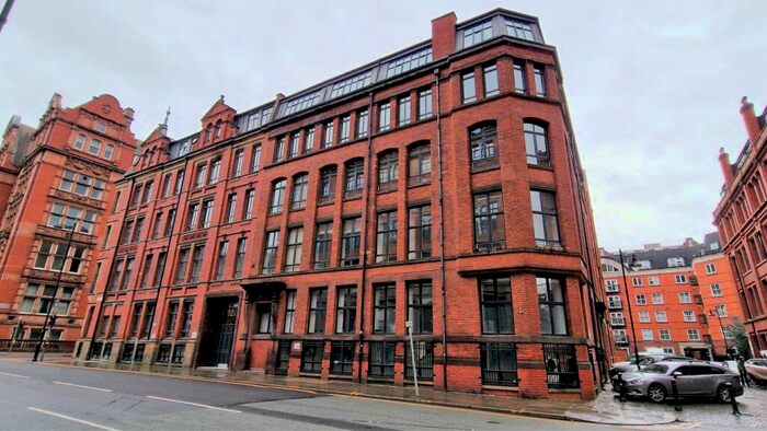 2 Bedroom Apartment To Rent In Whitworth House, Whitworth St, M1