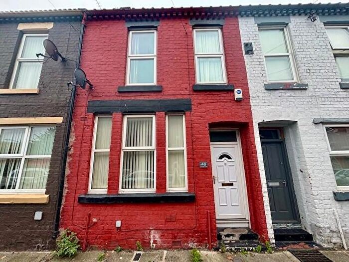 3 Bedroom House To Rent In Claude Road, L6