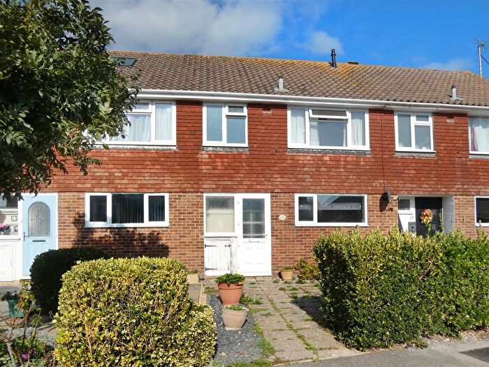 3 Bedroom Terraced House For Sale In Brendon Way, Rustington, Littlehampton, BN16