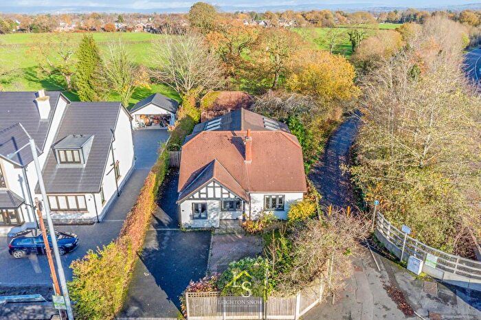 4 Bedroom Detached House For Sale In Hall Moss Lane, Bramhall, SK7