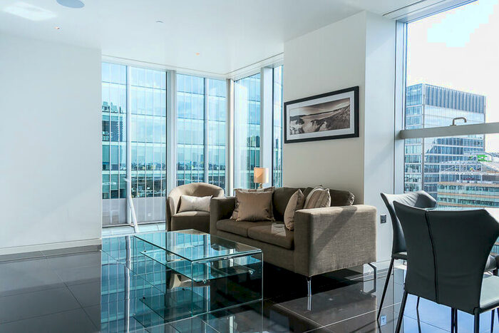 1 Bedroom Apartment To Rent In The Heron, Moor Lane, London, EC2Y