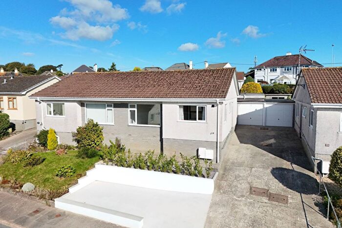 2 Bedroom Semi-Detached Bungalow For Sale In Conway Road, Falmouth, TR11