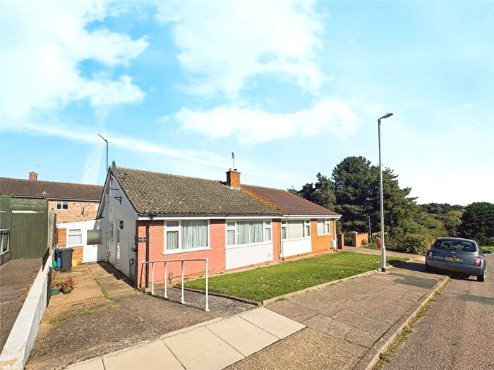 2 Bedroom Bungalow For Sale In Janebrook Road, Ipswich, Suffolk, IP2