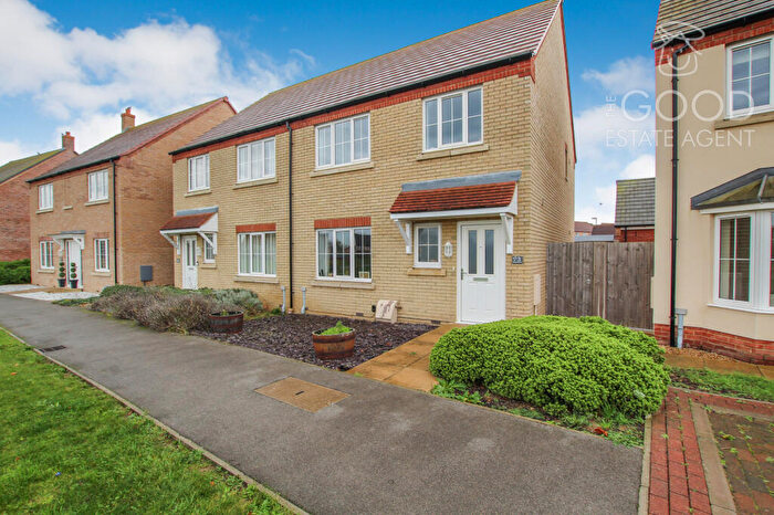 3 Bedroom Semi Detached House For Sale In Chestnut Lane, Littleport, CB6