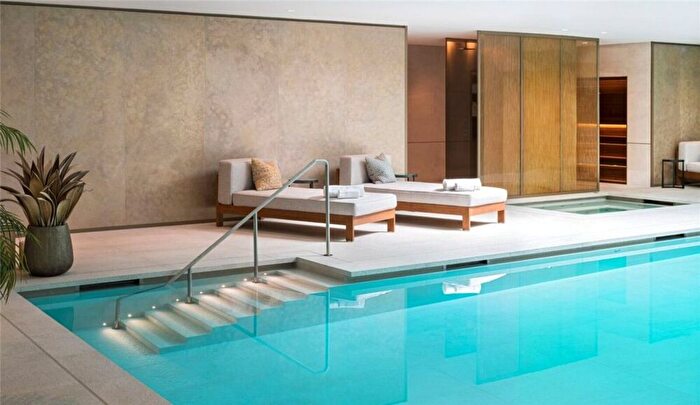 1 Bedroom Flat To Rent In Park Crescent, Regents Park, London, W1B