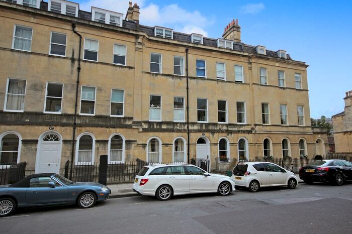2 Bedroom Flat To Rent In Henrietta Street, Bath BA2