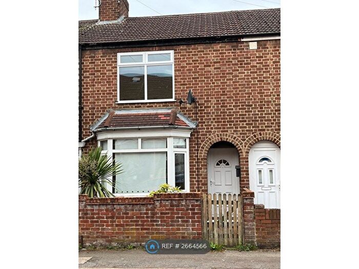 3 Bedroom Terraced House To Rent In Fuller Street, Kettering, NN16