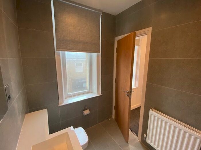 1 Bedroom Flat To Rent In Wesley Street, Ossett, Wakefield, WF5