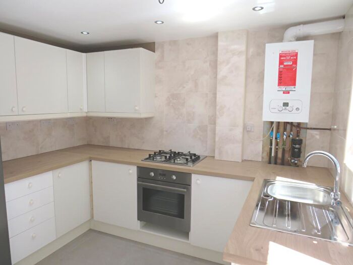 2 Bedroom Maisonette To Rent In Hillfield Avenue, Wembley, Middlesex, HA0