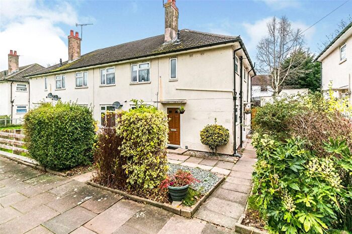 2 Bedroom Maisonette For Sale In Cofton Road, Birmingham, West Midlands, B31