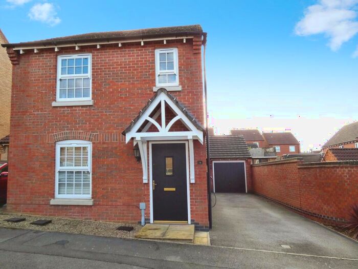 3 Bedroom Detached House To Rent In The Hayfields, Rainworth, NG21