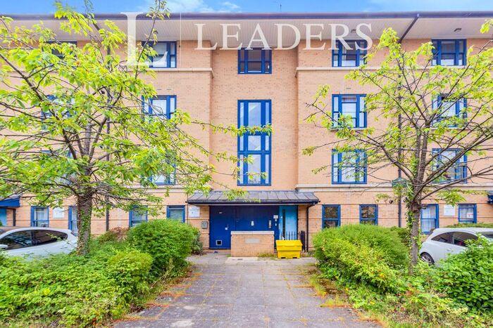 2 Bedroom Flat To Rent In Ascot House, North Third Street, MK9
