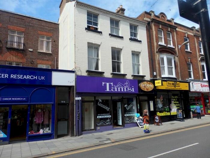 Studio To Rent In Flat, High Street MK40