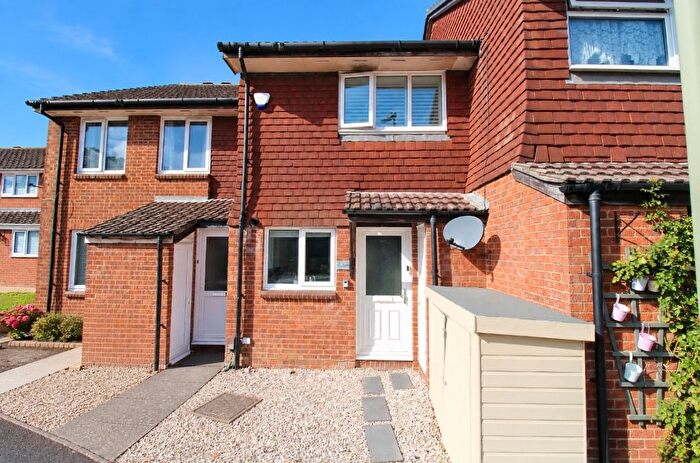 2 Bedroom Terraced House For Sale In Shannon Road, Stubbington, Fareham, PO14