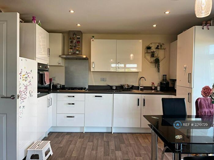 2 Bedroom Flat To Rent In Patchway, Bristol, BS34
