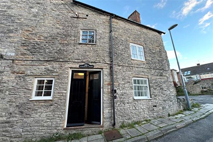 1 Bedroom Flat To Rent In Swanage, BH19