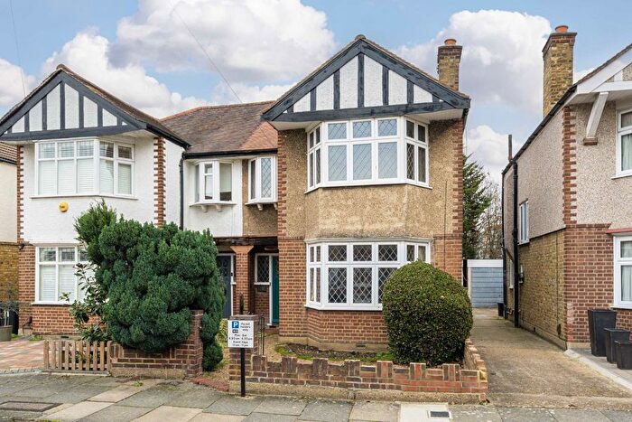 3 Bedroom Semi Detached House For Sale In Kendrey Gardens, Twickenham, TW2