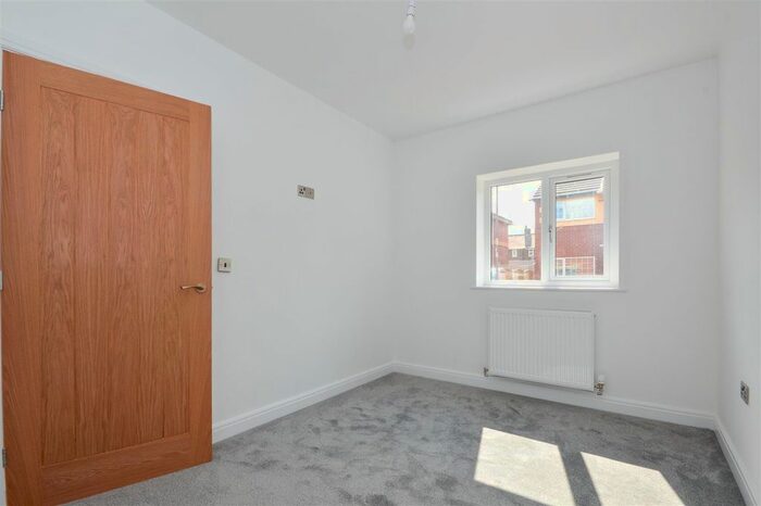 2 Bedroom Detached Bungalow For Sale In Churchbalk Lane, Pontefract, WF8