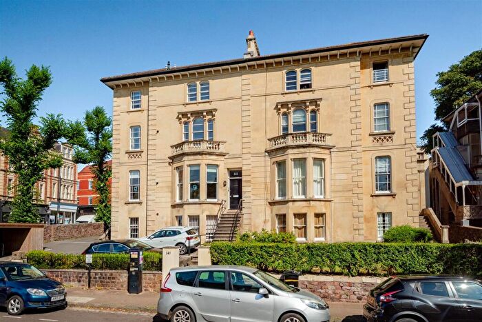 4 Bedroom Flat To Rent In Whiteladies Road, Bristol, BS8