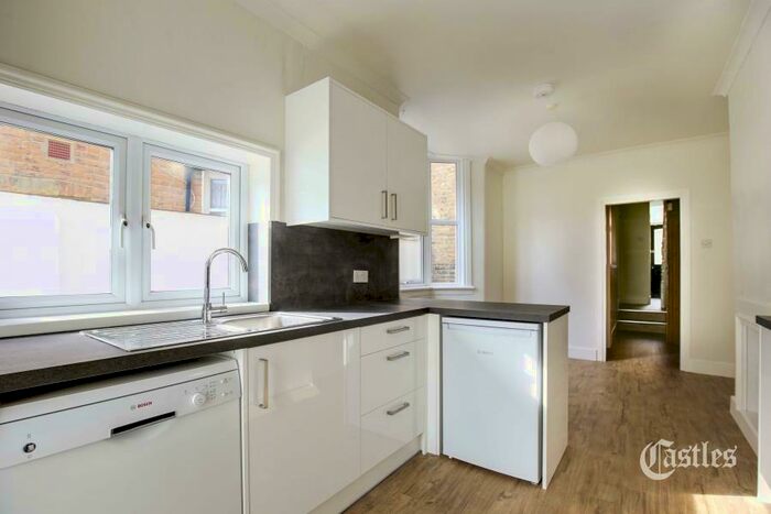 4 Bedroom Terraced House To Rent In Adley Street, Hackney, E5