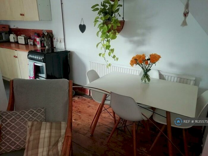 4 Bedroom Terraced House To Rent In Quantock Rd, Bristol, BS3