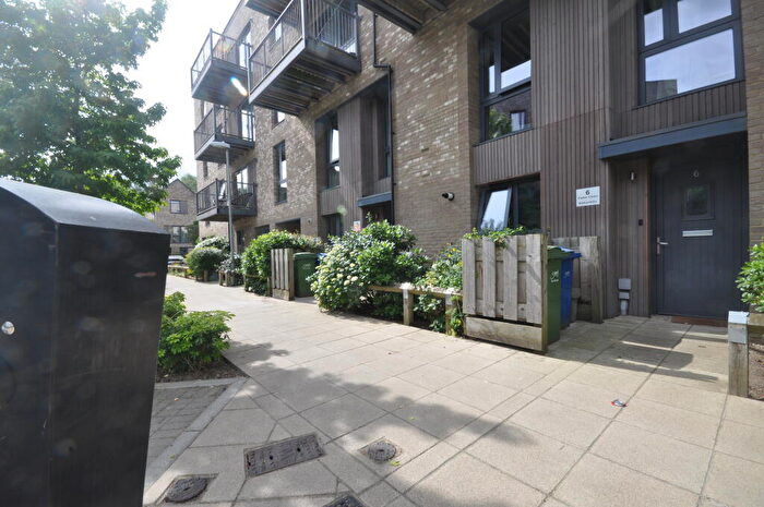 1 Bedroom Flat For Sale In Fisher Close, London, SE16