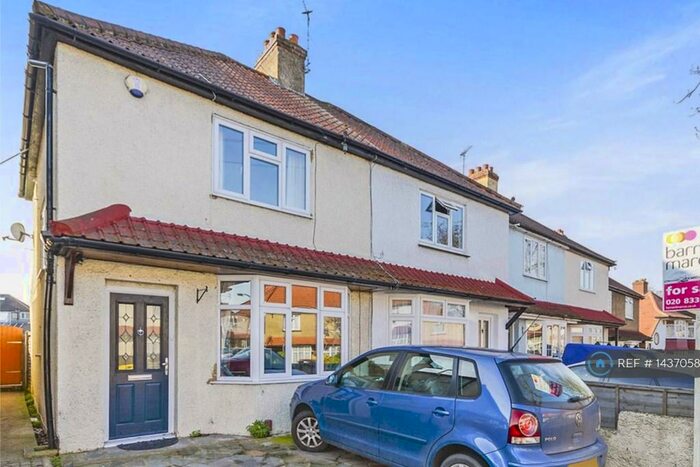 2 Bedroom Semi-Detached House To Rent In Gander Green Lane, Cheam, Sutton, SM3