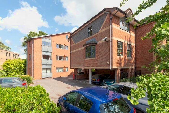 2 Bedroom Apartment To Rent In Banbury Road, Oxford, OX2