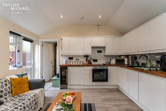 1 Bedroom Detached House To Rent In Rushlake Road, Brighton, BN1