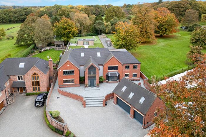 7 Bedroom Detached House For Sale In Barton Road, Market Bosworth, CV13