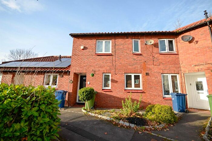 2 Bedroom Terraced House For Sale In Mendip Drive, Washington, NE38
