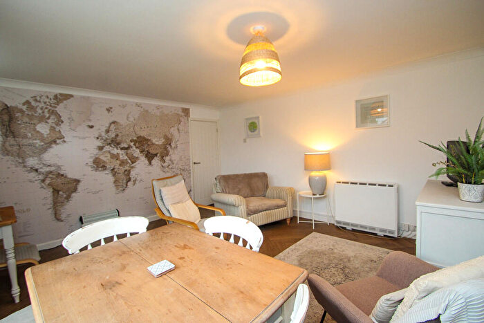 2 Bedroom Apartment To Rent In Havelock Road, Southampton, SO31