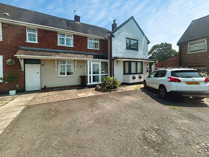 3 Bedroom Terraced House For Sale In Kitchen Lane, Wednesfield, Wolverhampton, West Midlands, WV11
