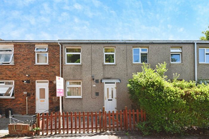 2 Bedroom Terraced House For Sale In Henbane Path, Romford, RM3