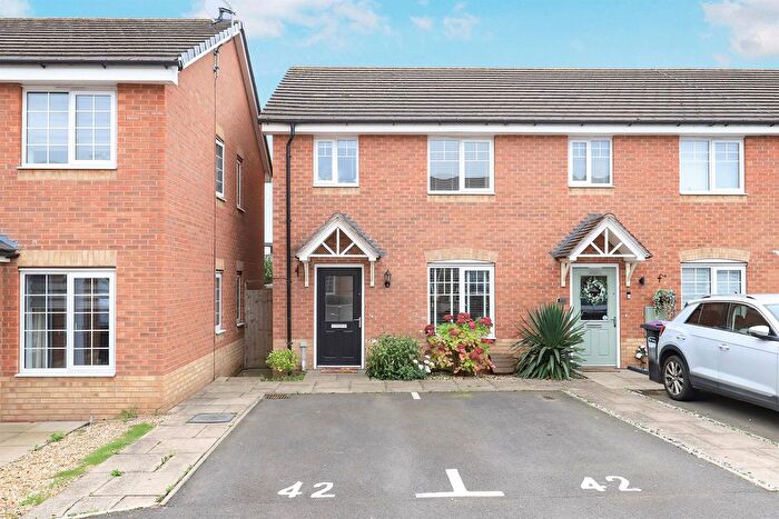 3 Bedroom End Terrace House For Sale In Watts Drive, Shifnal, TF11