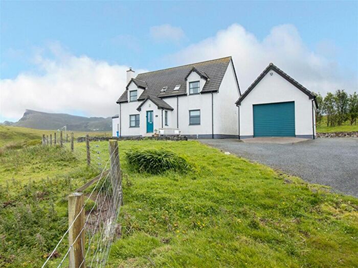 4 Bedroom Detached House For Sale In Hilltop House And Agricultural Building, B Conista, Highland, IV51