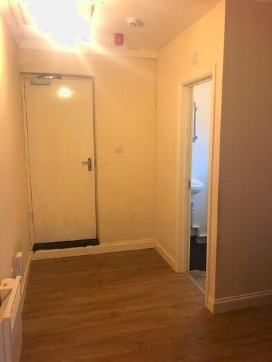 1 Bedroom Flat To Rent In Cromwell Road, Luton, LU3