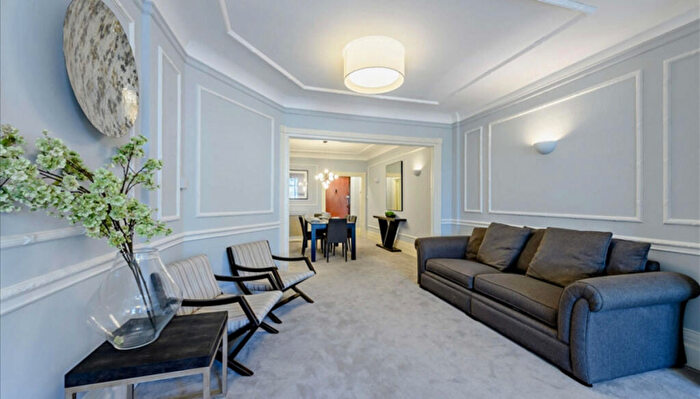 6 Bedroom Apartment To Rent In Park Road, London, NW8