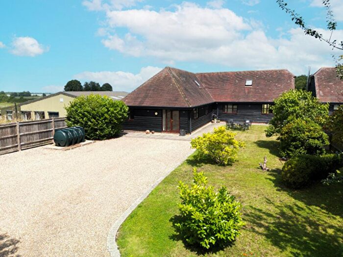 4 Bedroom Detached House For Sale In Upper Rodmersham, Rodmersham, Sittingbourne, Kent, ME9