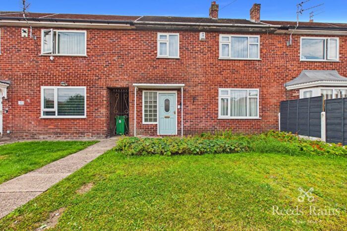 3 Bedroom Terraced House For Sale In Kingsholme Road, Manchester, Greater Manchester, M22
